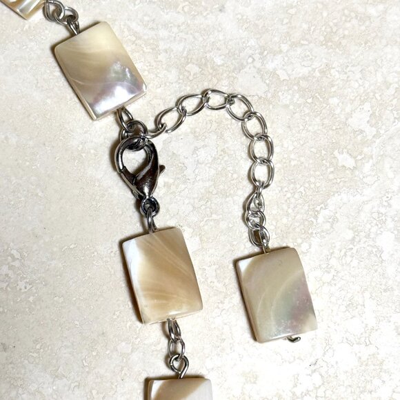 Rectangular Mother of Pearl Beaded Short Necklace + Paw Print Heart Beat Pendant - Picture 12 of 14